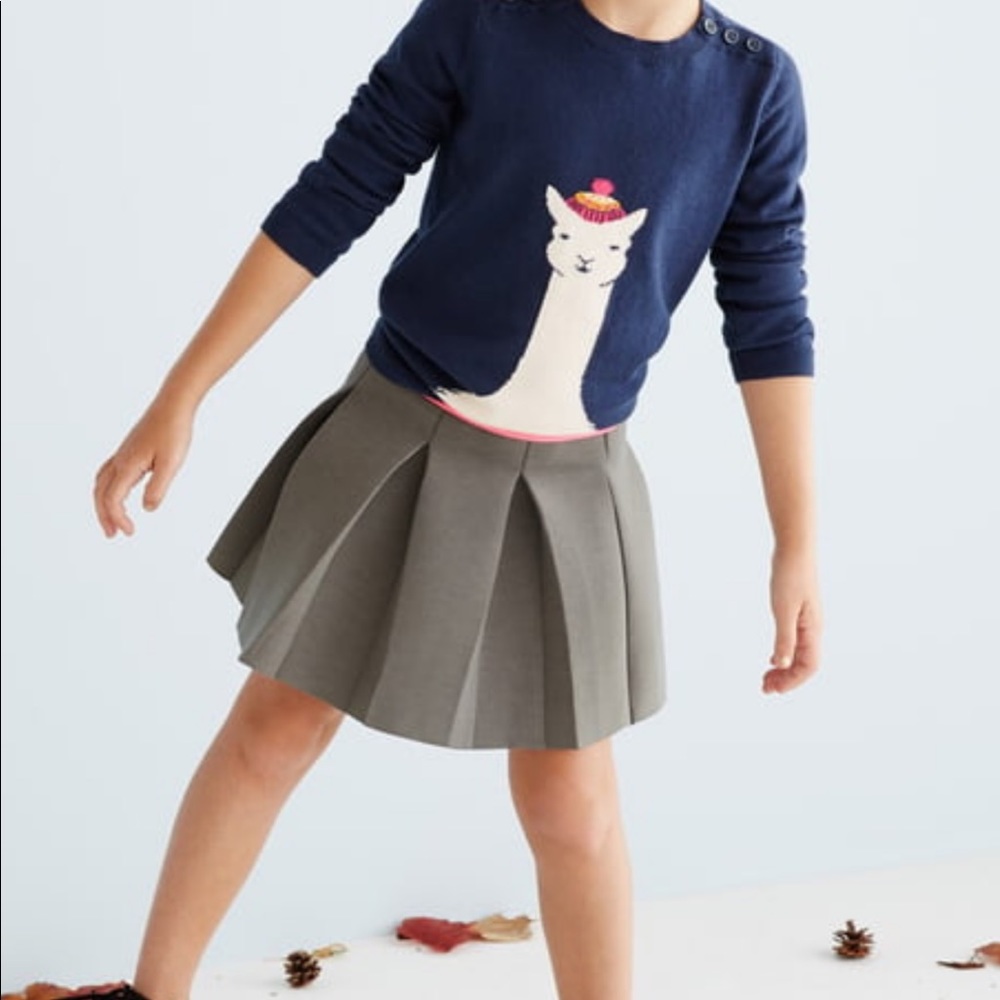 Pleated grey scuba skirt